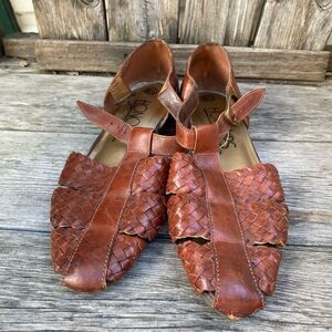Vintage Woven Brown Leather  Sandals 6.5